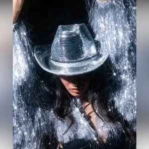 AKIRA | Accessories | The Akira Label That Girl Disco Cowboy  display picture 1